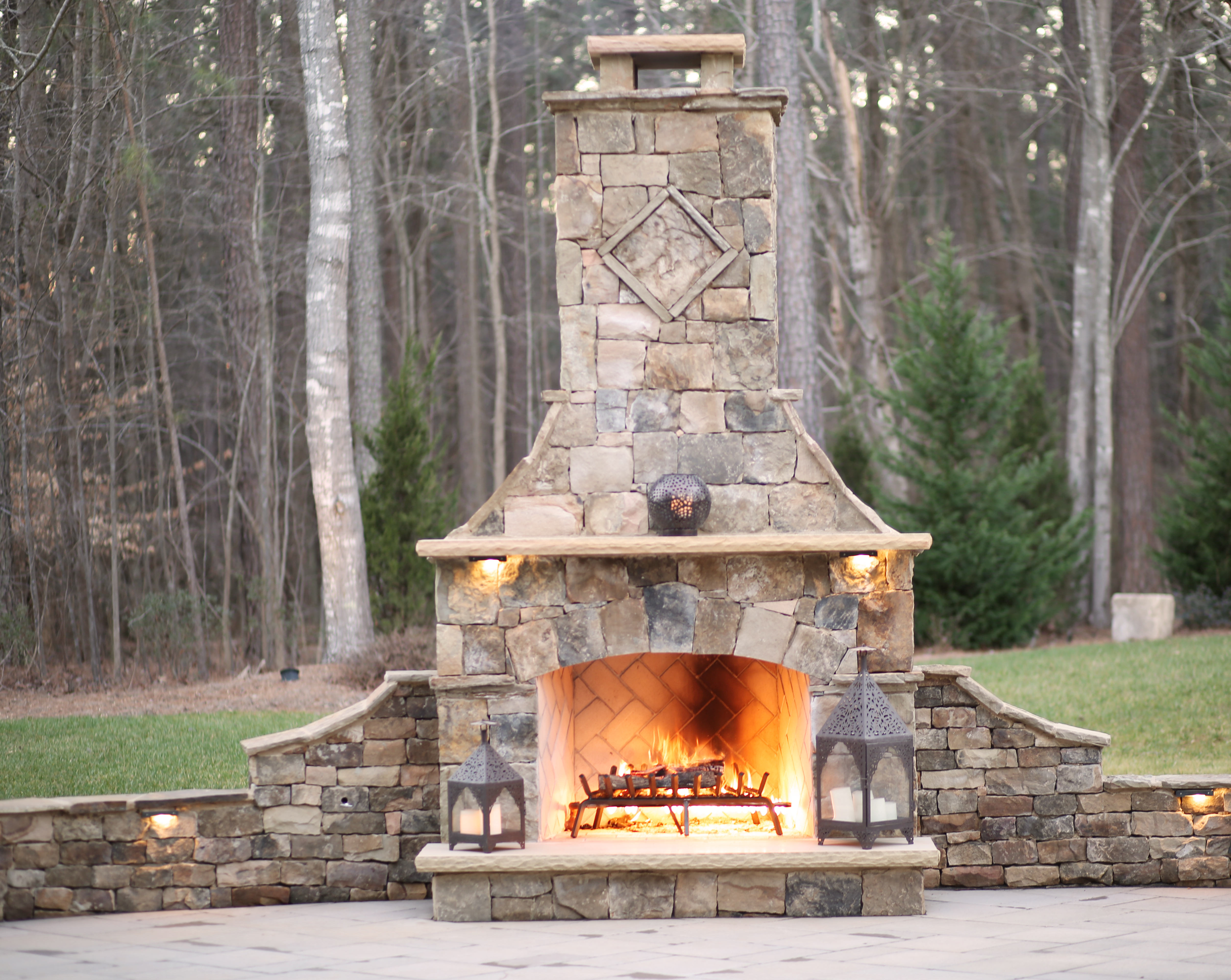 Outdoor Fireplaces- Luxury Living Scapes. 